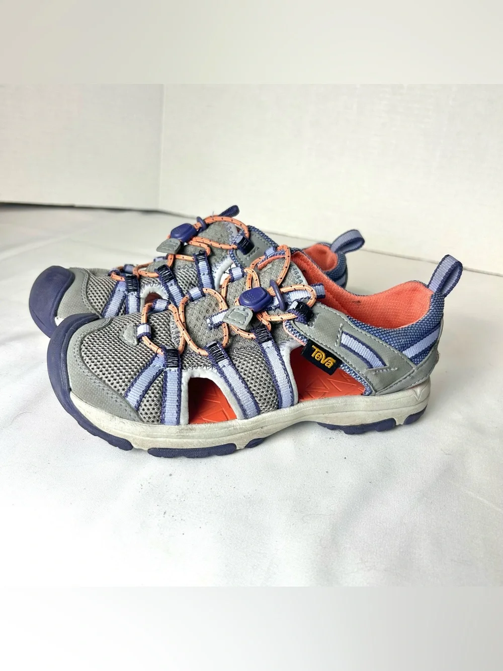 Teva kids manatee